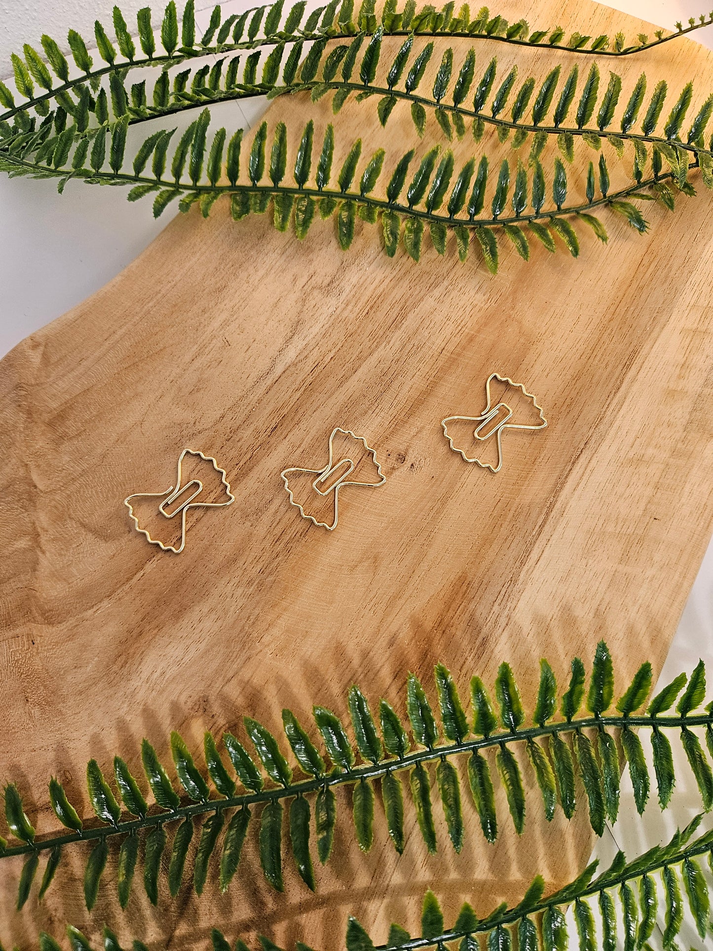 Paperclips in Gold